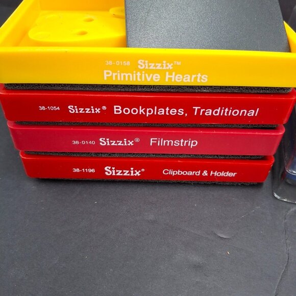 Sizzix Stampin Up -Bundle 23 Dies Alphabet Caps-Small 17 Embossing Christmas Etc - Picture 2 of 11